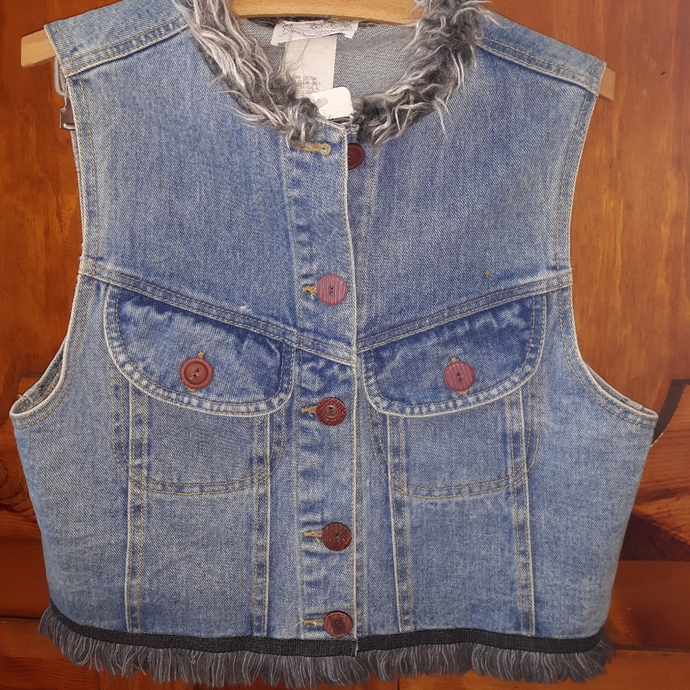 Jean Vest